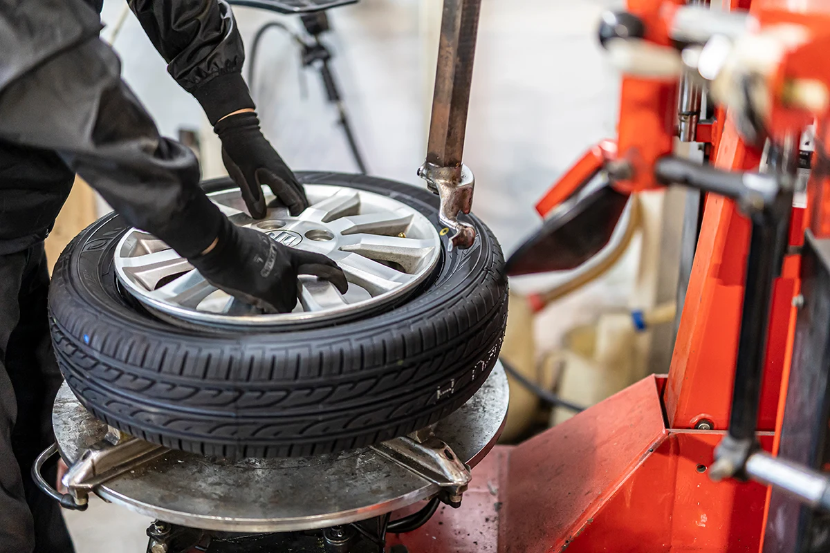 アルミホイール交換